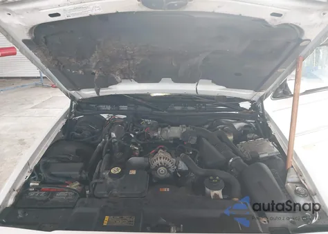 2007 Mercury Grand Marquis Ls z USA, uszkodzony, nr VIN 2MEFM75VO7X626427